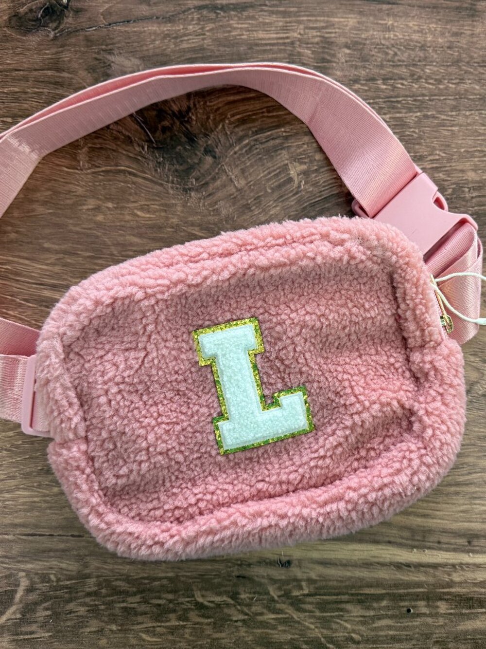 NWT YOOLIFE Pink Sherpa Letter L Belt Bag